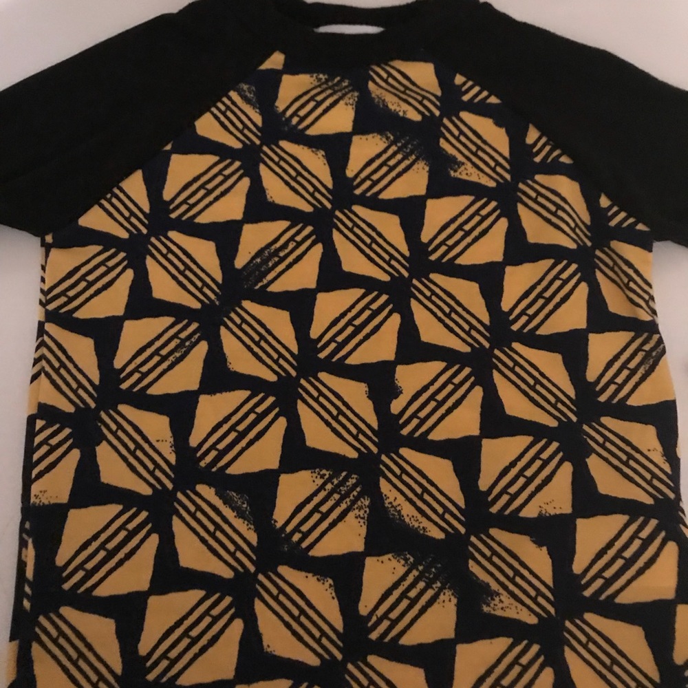 Toddler sized 2 Lularoe Sloan